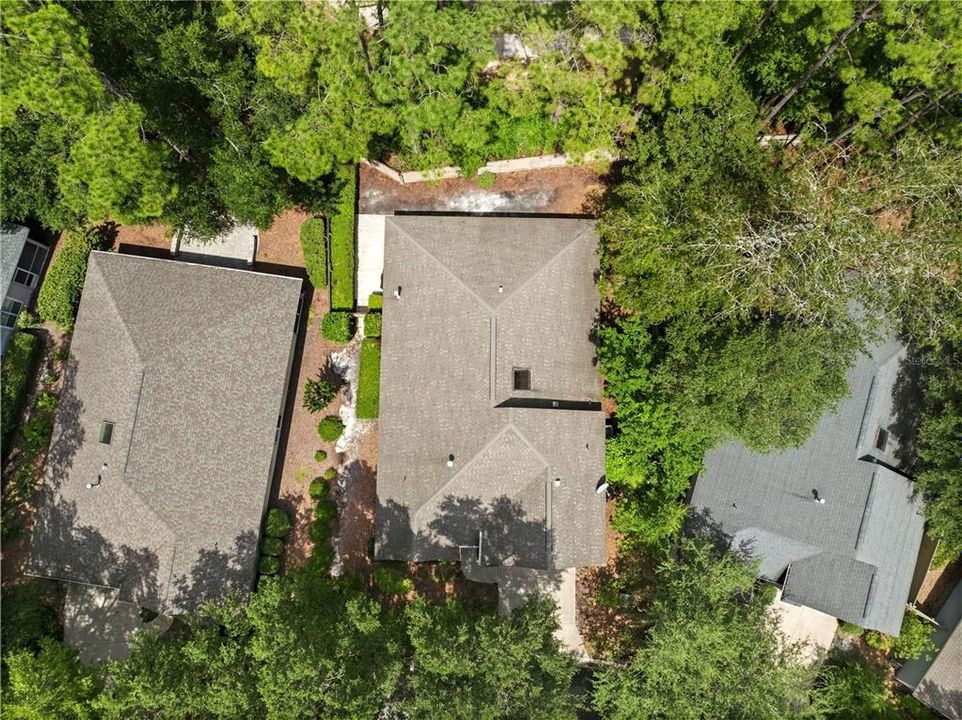 For Sale: $595,000 (4 beds, 2 baths, 2412 Square Feet)