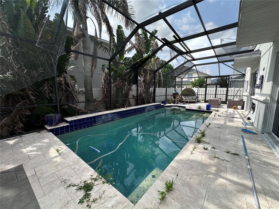 Active With Contract: $540,000 (4 beds, 2 baths, 3710 Square Feet)