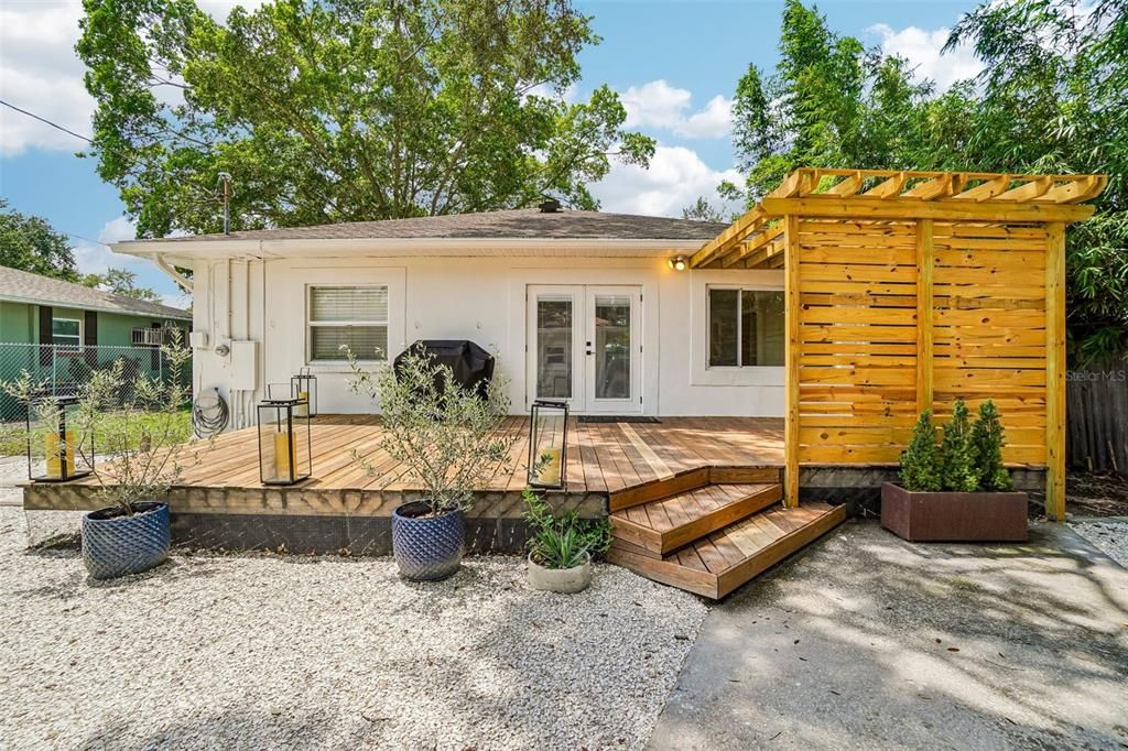 En Venta: $575,000 (3 camas, 2 baños, 1918 Pies cuadrados)