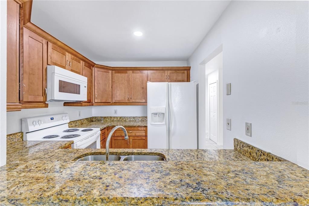 For Rent: $2,200 (3 beds, 2 baths, 1086 Square Feet)