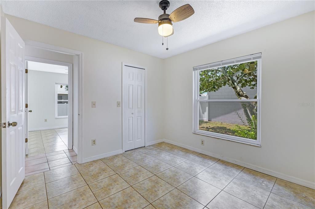 For Rent: $2,200 (3 beds, 2 baths, 1086 Square Feet)