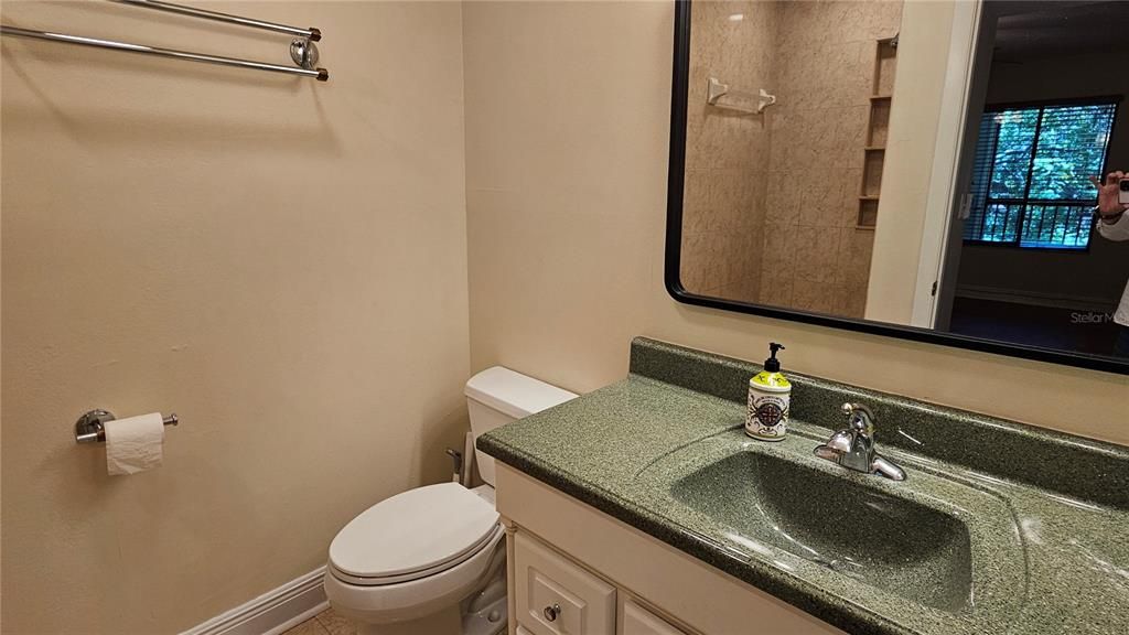 For Rent: $1,600 (2 beds, 2 baths, 960 Square Feet)