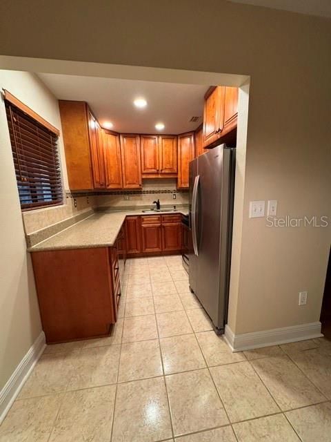 For Rent: $1,600 (2 beds, 2 baths, 960 Square Feet)