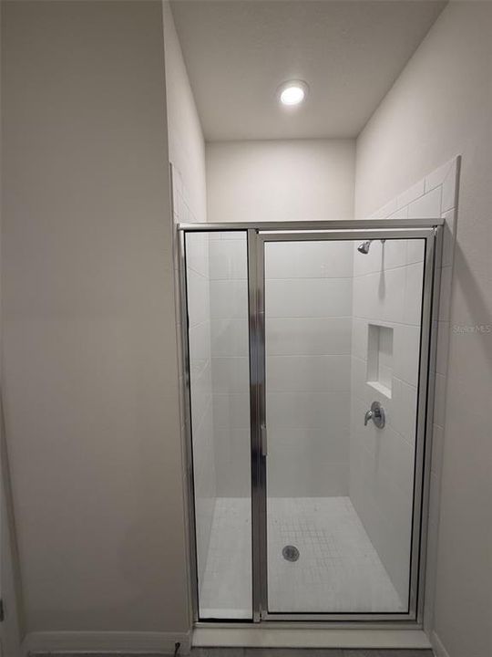 En Renta: $2,500 (4 camas, 3 baños, 2089 Pies cuadrados)