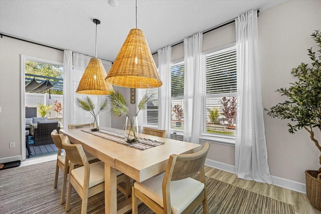 В аренду: $5,500 (4 спален, 3 ванн, 2692 Квадратных фут)