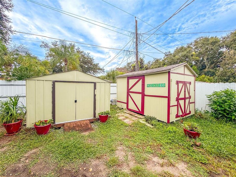 For Sale: $274,990 (4 beds, 2 baths, 1482 Square Feet)