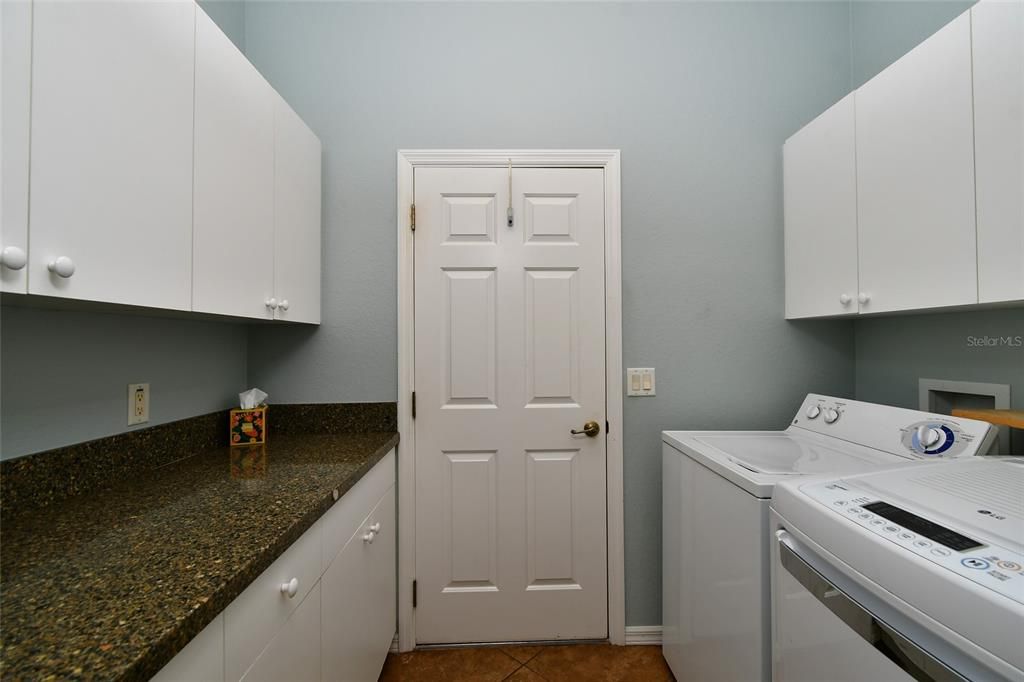 En Venta: $499,000 (3 camas, 2 baños, 1535 Pies cuadrados)