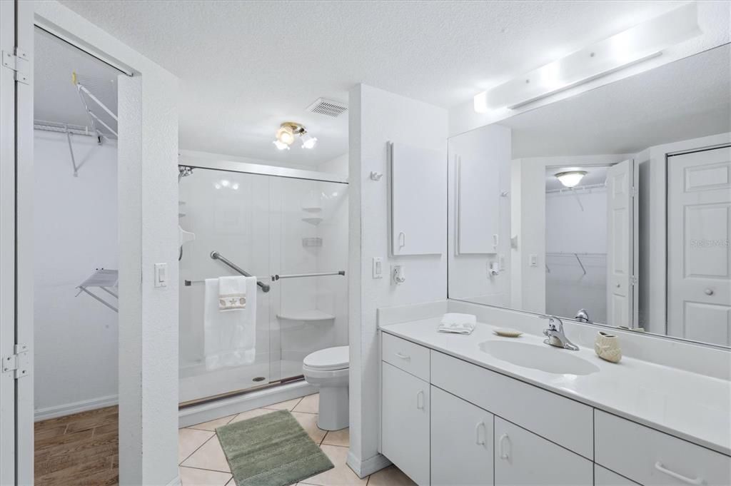 For Sale: $189,000 (2 beds, 2 baths, 1153 Square Feet)