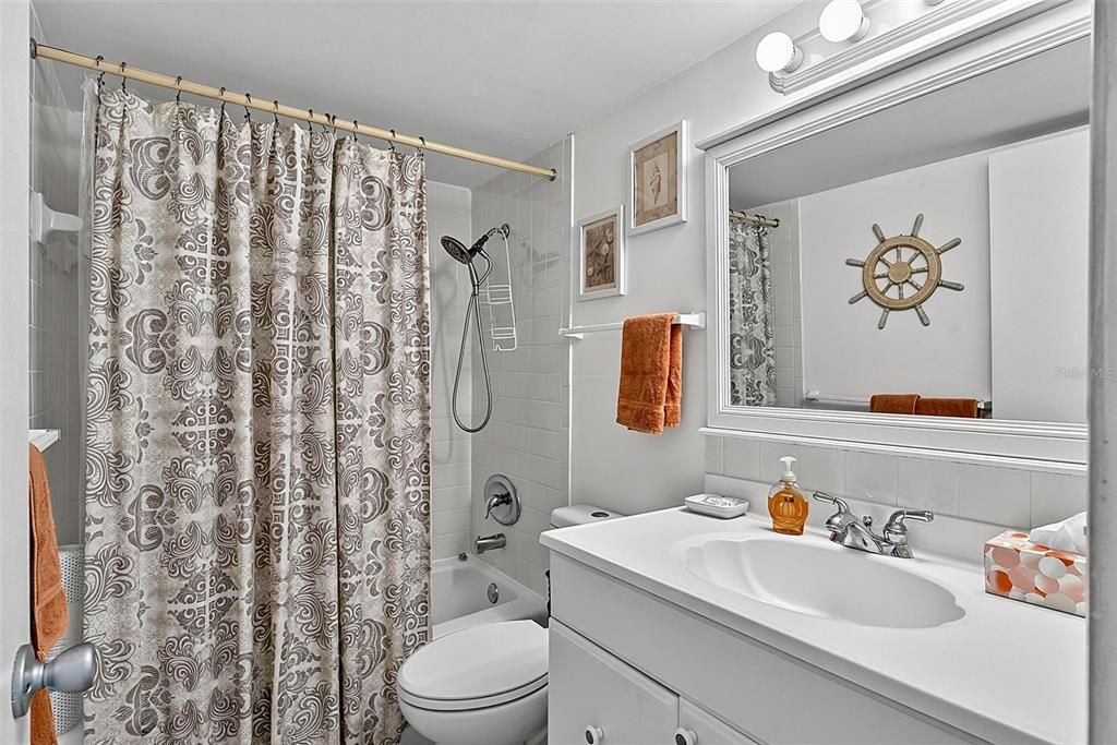 For Sale: $141,779 (1 beds, 1 baths, 590 Square Feet)