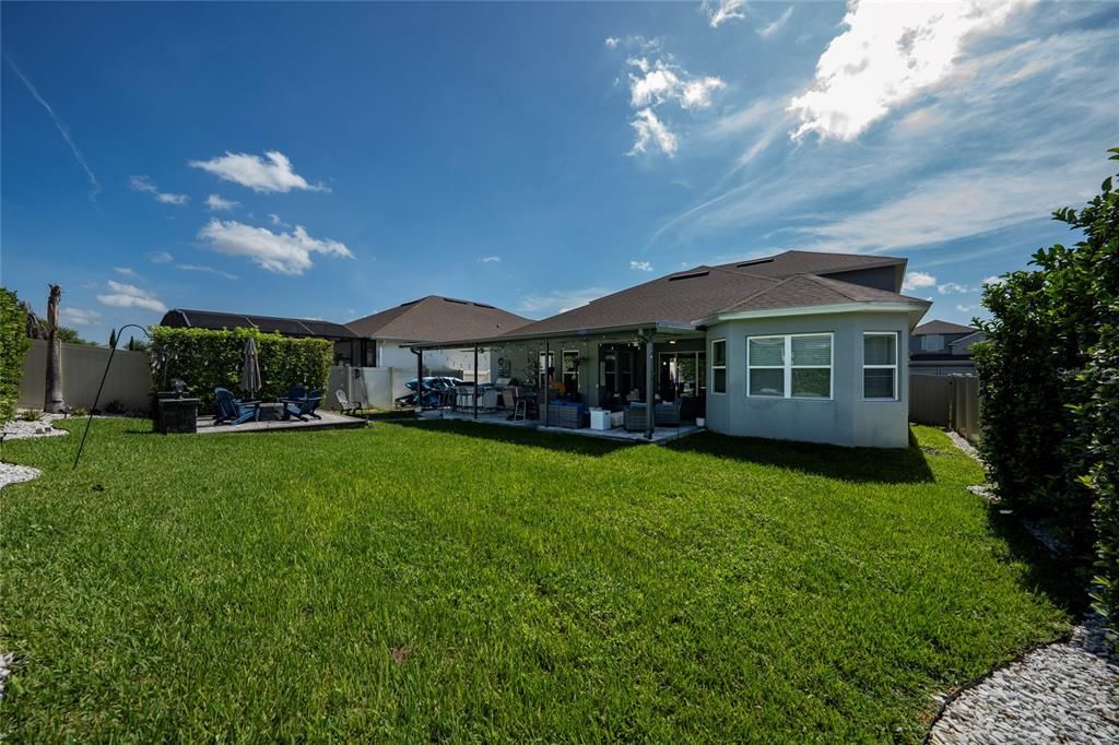 En Venta: $859,500 (5 camas, 3 baños, 3631 Pies cuadrados)