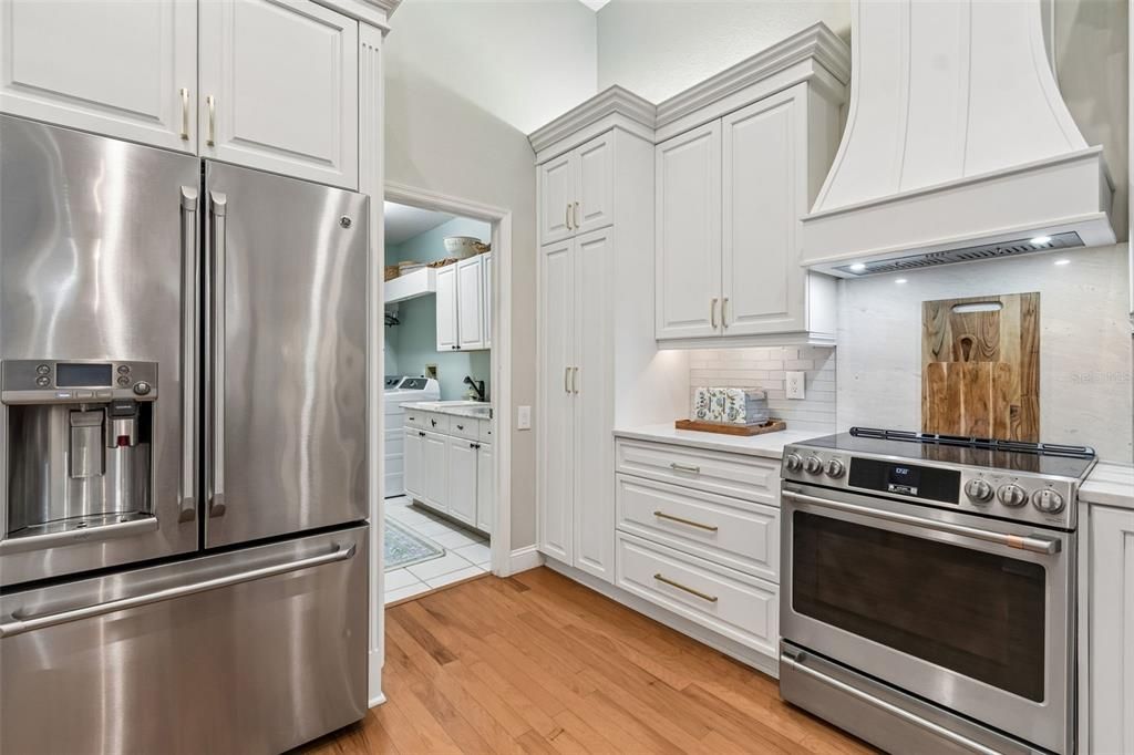 For Sale: $789,000 (4 beds, 3 baths, 3068 Square Feet)