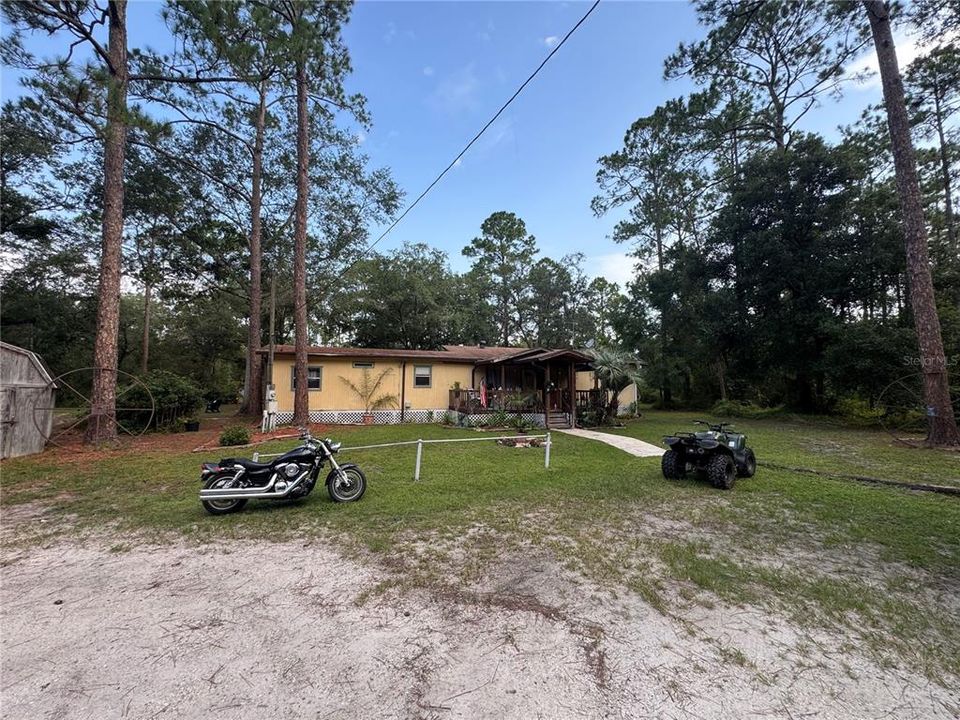 For Sale: $199,000 (3 beds, 2 baths, 1564 Square Feet)