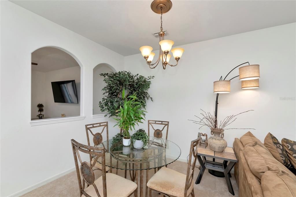For Sale: $354,900 (3 beds, 2 baths, 1776 Square Feet)