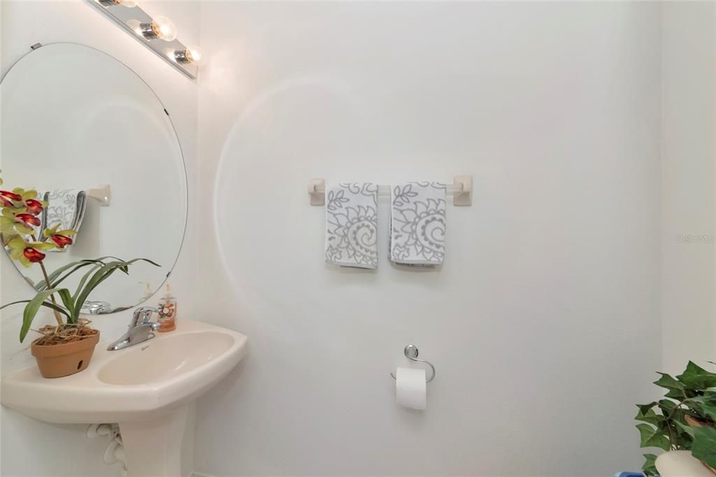 For Sale: $354,900 (3 beds, 2 baths, 1776 Square Feet)