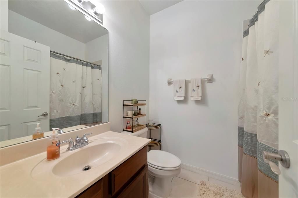 For Sale: $354,900 (3 beds, 2 baths, 1776 Square Feet)