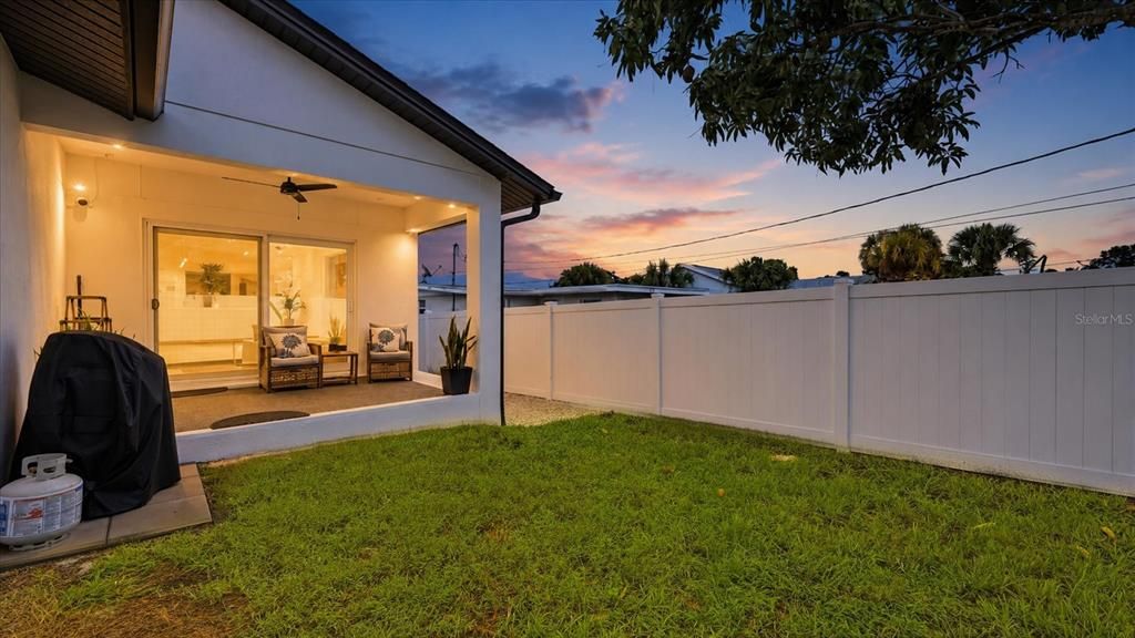 Activo con contrato: $525,000 (3 camas, 2 baños, 1396 Pies cuadrados)