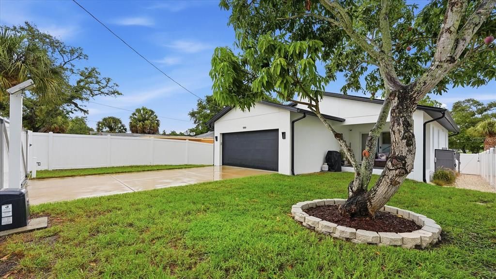 Activo con contrato: $525,000 (3 camas, 2 baños, 1396 Pies cuadrados)