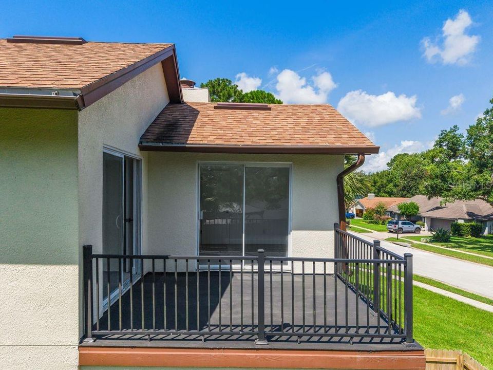 For Sale: $649,900 (4 beds, 2 baths, 2498 Square Feet)