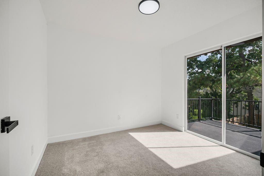For Sale: $649,900 (4 beds, 2 baths, 2498 Square Feet)