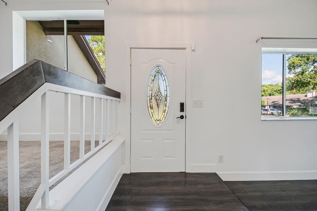 For Sale: $649,900 (4 beds, 2 baths, 2498 Square Feet)