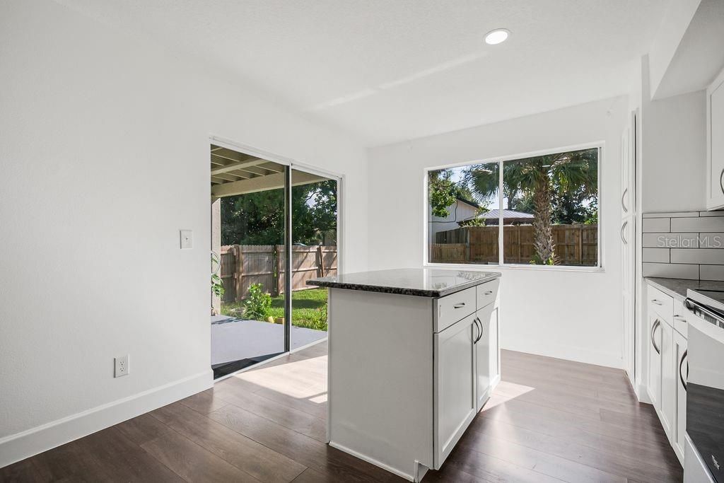 For Sale: $649,900 (4 beds, 2 baths, 2498 Square Feet)