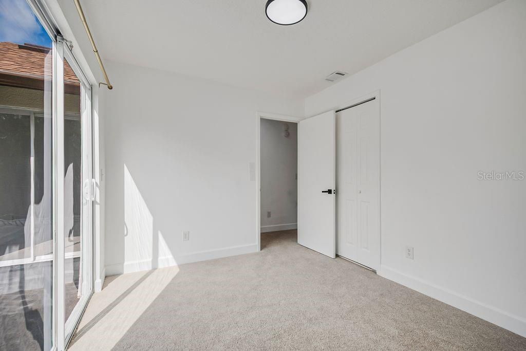 For Sale: $649,900 (4 beds, 2 baths, 2498 Square Feet)