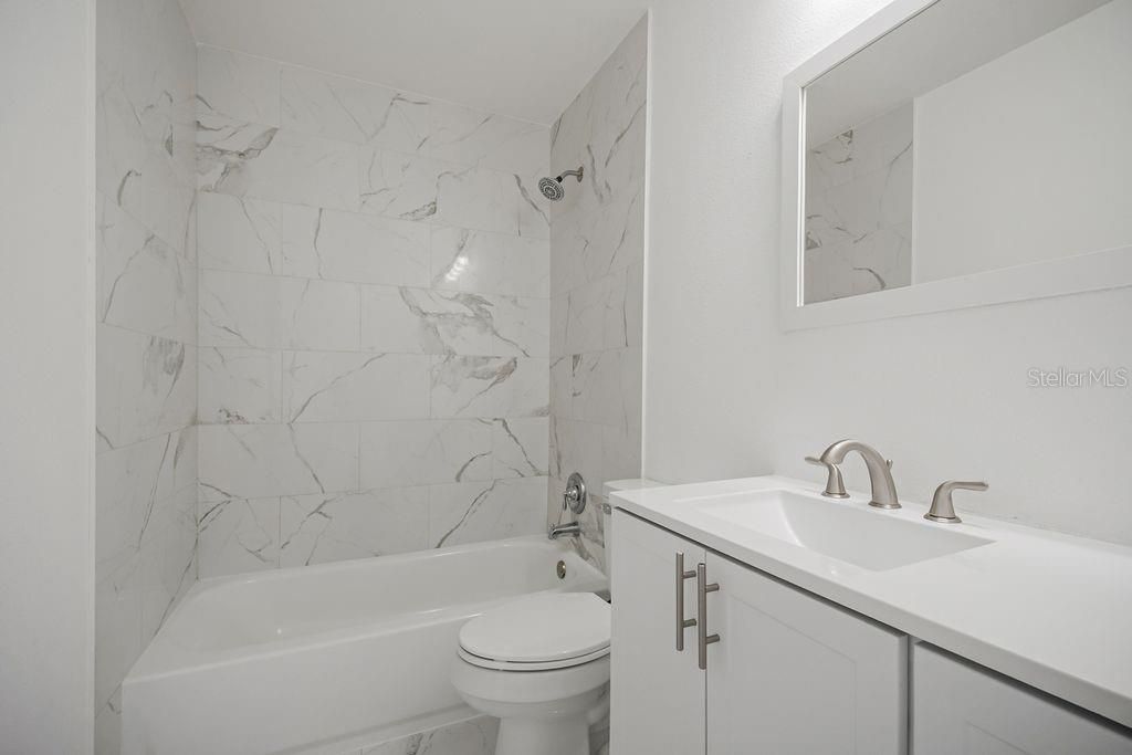 For Sale: $649,900 (4 beds, 2 baths, 2498 Square Feet)