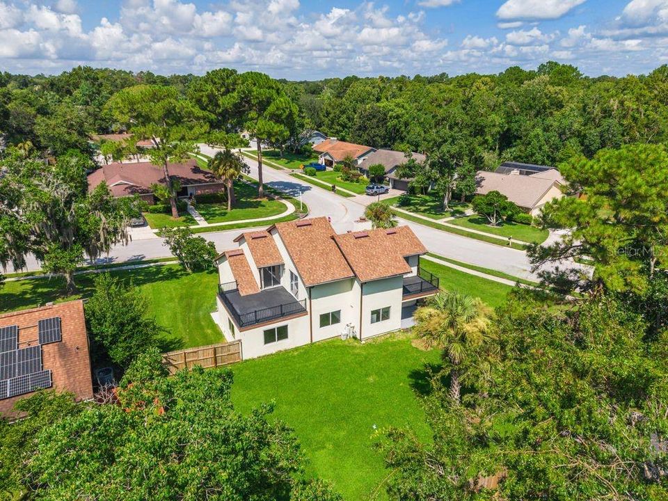 For Sale: $649,900 (4 beds, 2 baths, 2498 Square Feet)