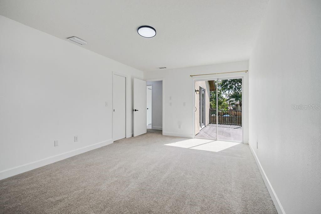 For Sale: $649,900 (4 beds, 2 baths, 2498 Square Feet)