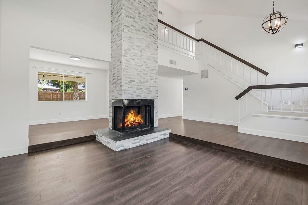 For Sale: $649,900 (4 beds, 2 baths, 2498 Square Feet)