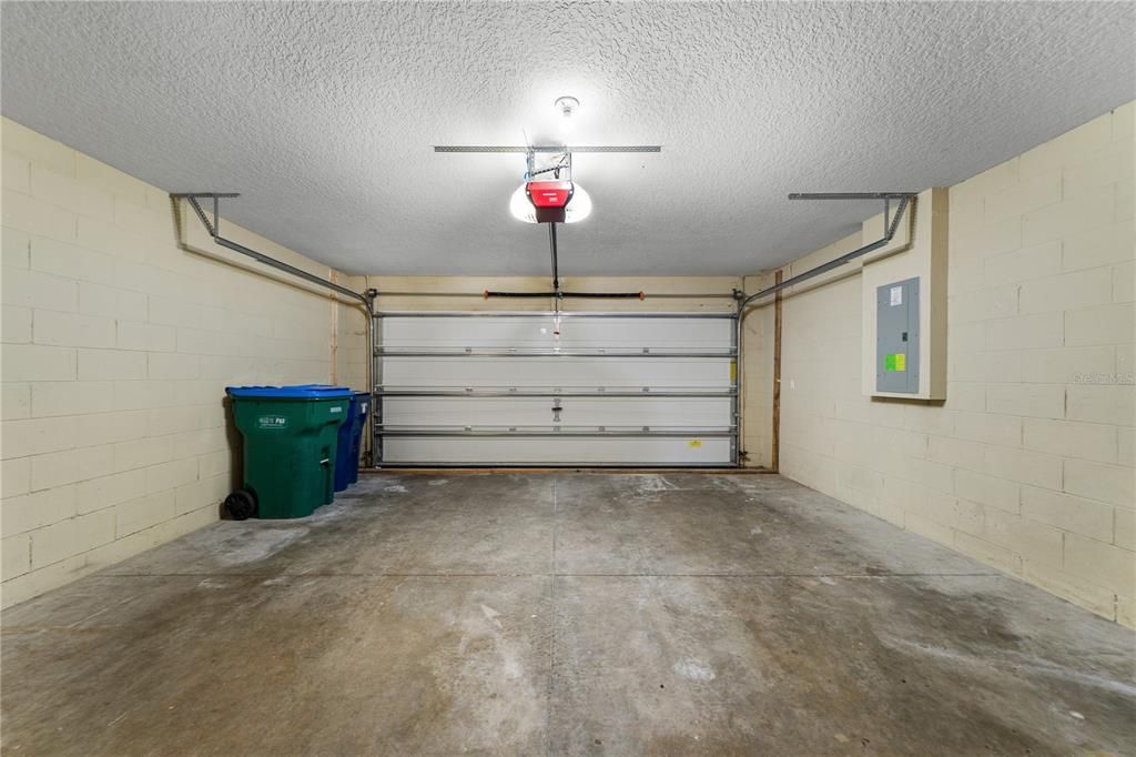 В аренду: $3,000 (4 спален, 2 ванн, 2804 Квадратных фут)