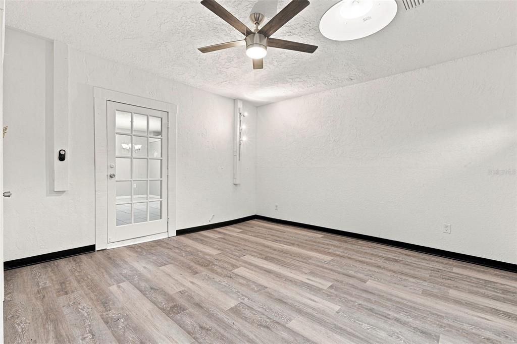 For Sale: $360,000 (3 beds, 2 baths, 1742 Square Feet)