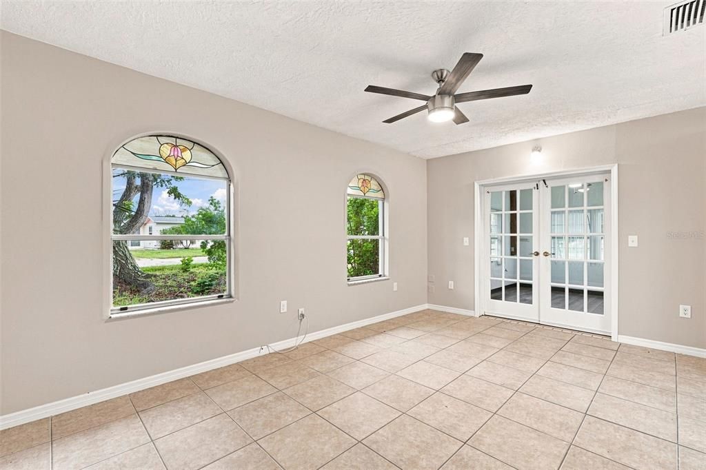For Sale: $360,000 (3 beds, 2 baths, 1742 Square Feet)