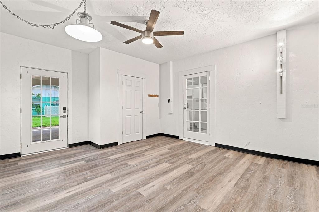 For Sale: $360,000 (3 beds, 2 baths, 1742 Square Feet)