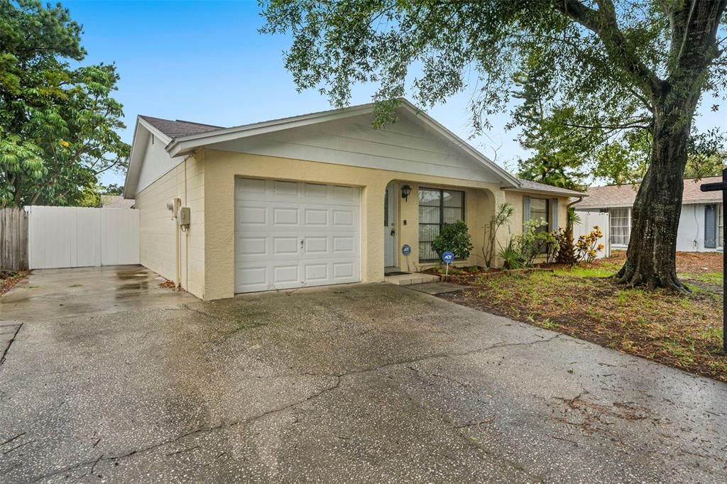 En Venta: $350,000 (3 camas, 2 baños, 961 Pies cuadrados)