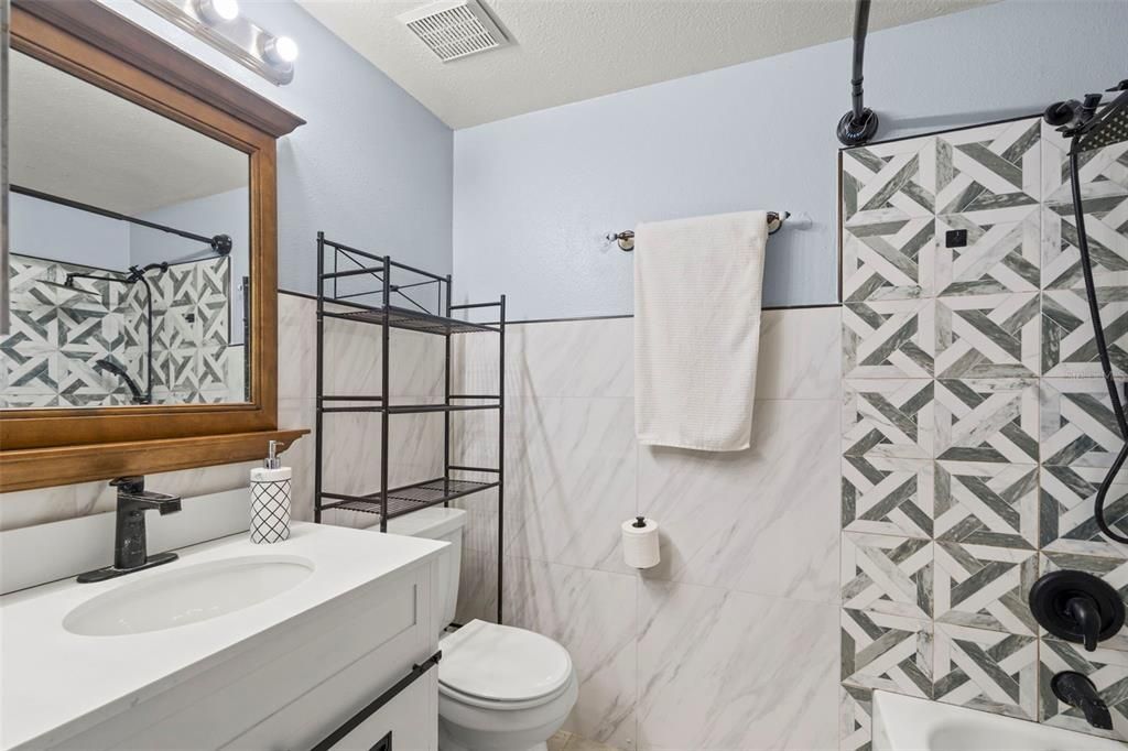 En Venta: $350,000 (3 camas, 2 baños, 961 Pies cuadrados)