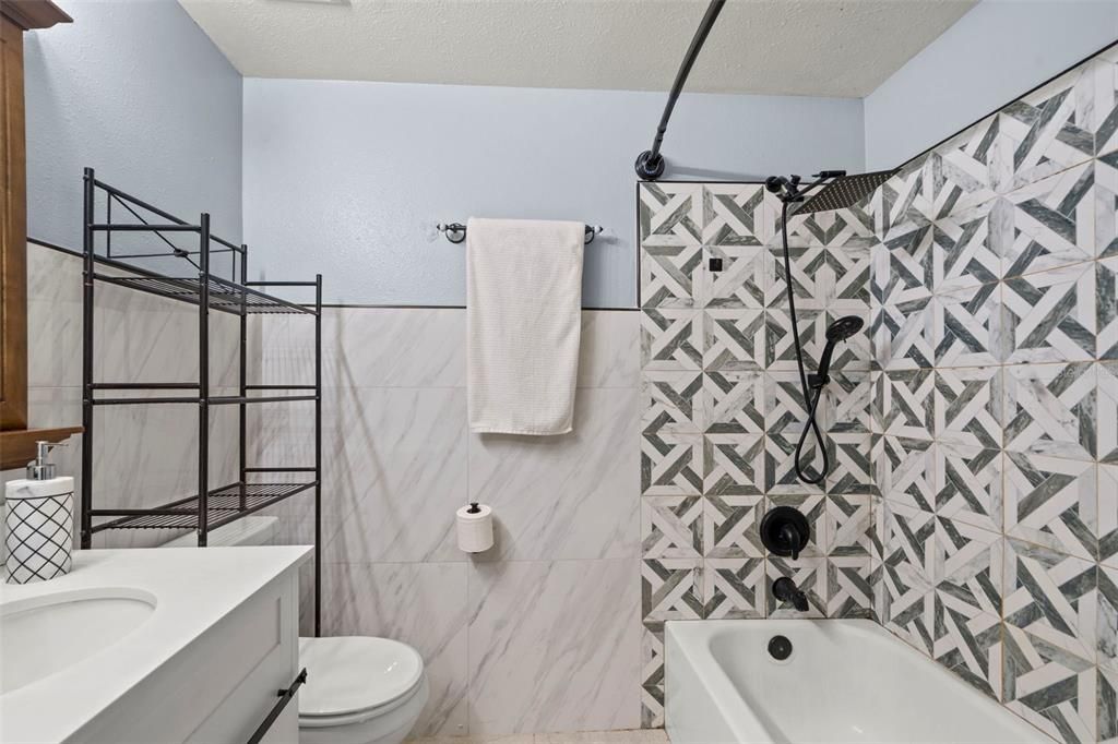 En Venta: $350,000 (3 camas, 2 baños, 961 Pies cuadrados)