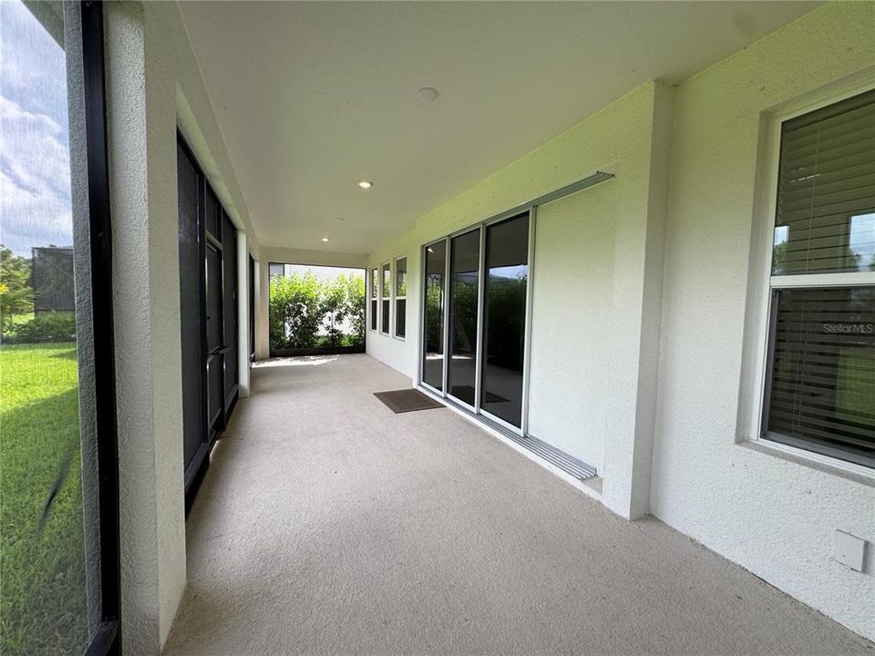For Rent: $4,800 (4 beds, 3 baths, 2580 Square Feet)