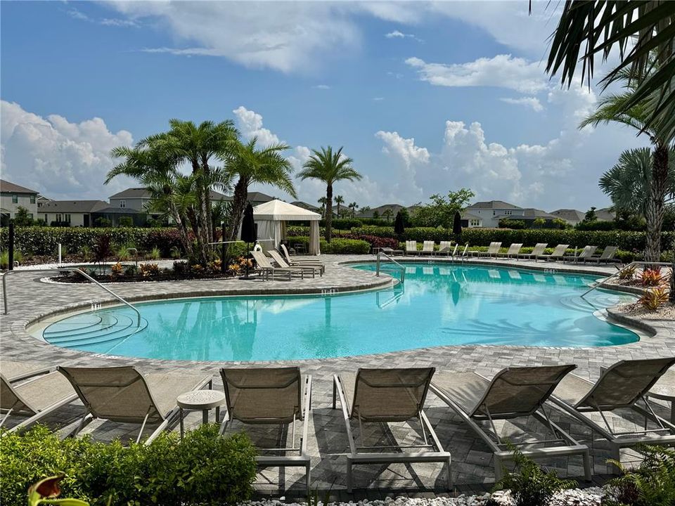 For Rent: $4,800 (4 beds, 3 baths, 2580 Square Feet)