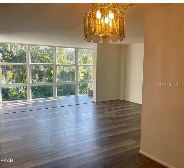 For Rent: $1,700 (2 beds, 2 baths, 1038 Square Feet)