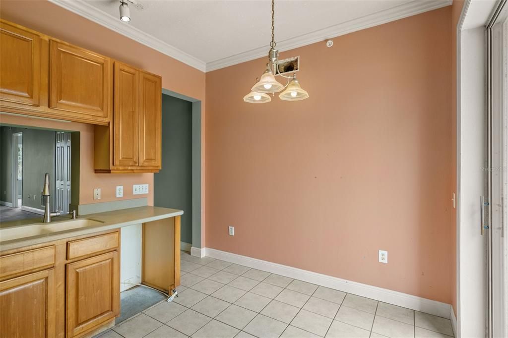 En Venta: $219,900 (2 camas, 2 baños, 1128 Pies cuadrados)