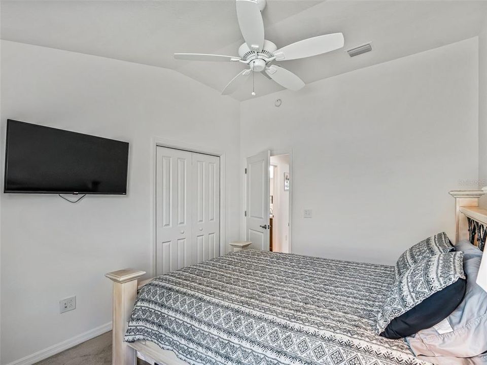 En Venta: $379,900 (3 camas, 2 baños, 1472 Pies cuadrados)