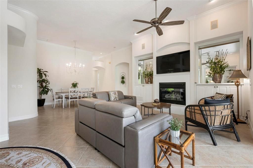 For Sale: $785,000 (3 beds, 2 baths, 2265 Square Feet)