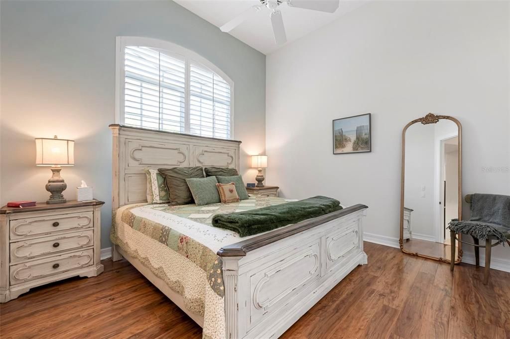 For Sale: $785,000 (3 beds, 2 baths, 2265 Square Feet)