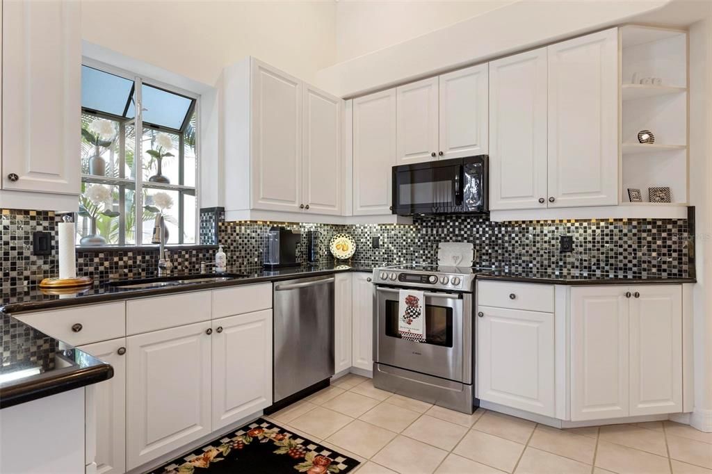 For Sale: $785,000 (3 beds, 2 baths, 2265 Square Feet)