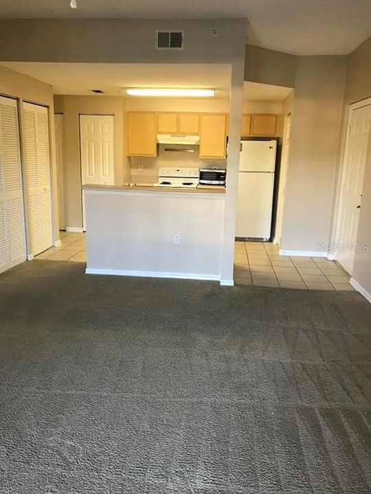 В аренду: $1,350 (1 спален, 1 ванн, 632 Квадратных фут)