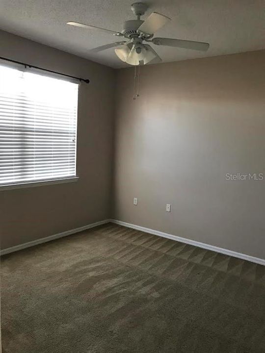В аренду: $1,350 (1 спален, 1 ванн, 632 Квадратных фут)