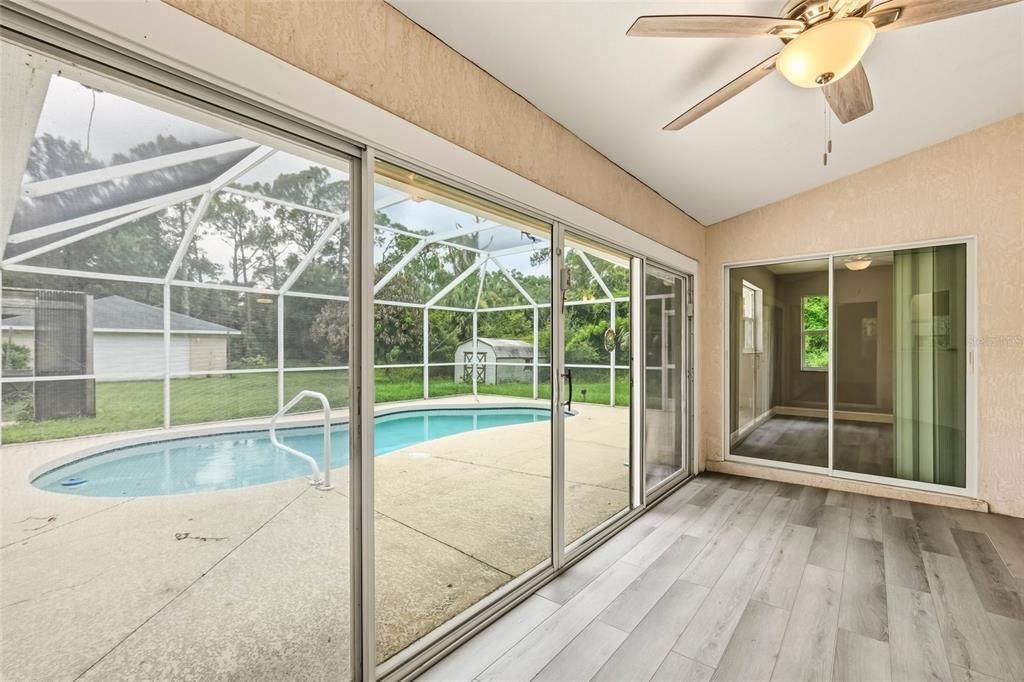 En Venta: $900,000 (3 camas, 2 baños, 2041 Pies cuadrados)