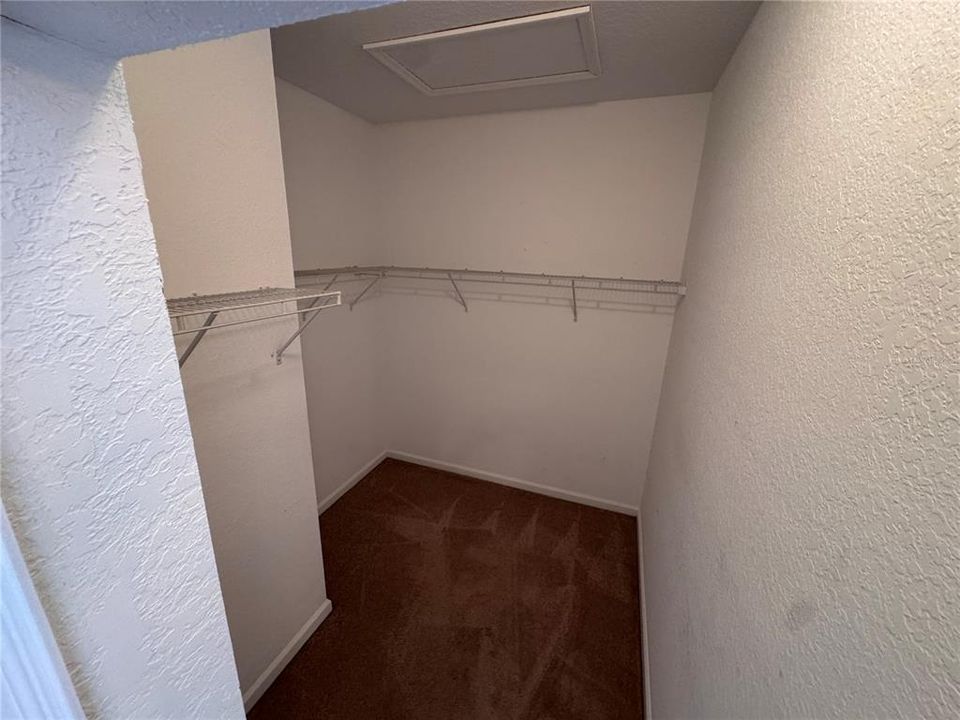 En Renta: $1,950 (3 camas, 2 baños, 1596 Pies cuadrados)