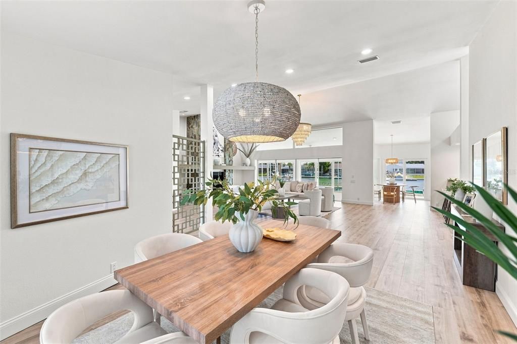 En Venta: $2,650,000 (4 camas, 3 baños, 3498 Pies cuadrados)